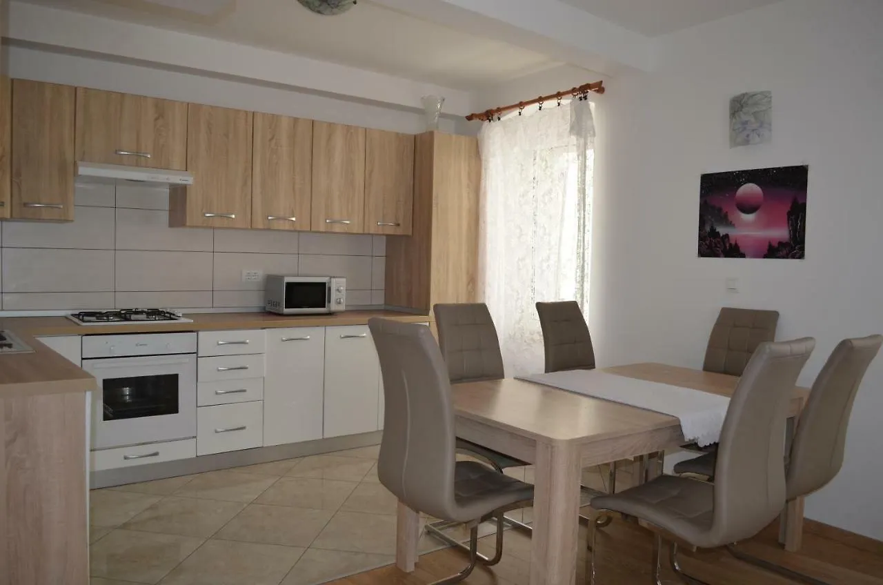 Apartment Michael クルク クロアチア